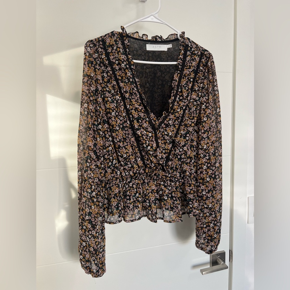 ASTR The Label Floral Long Sleeve Blouse - XL
